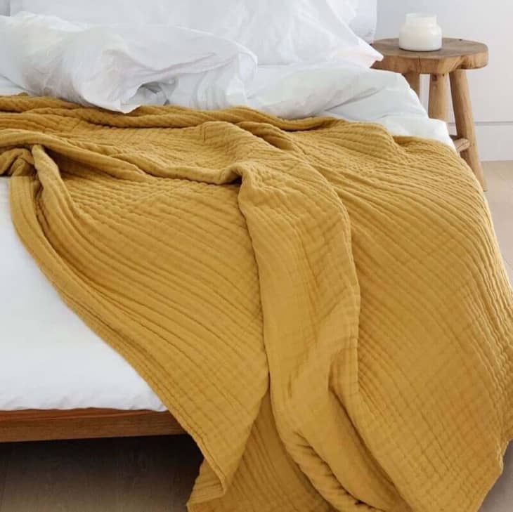 Muslin Comfort 365 Blanket Review Apartment Therapy